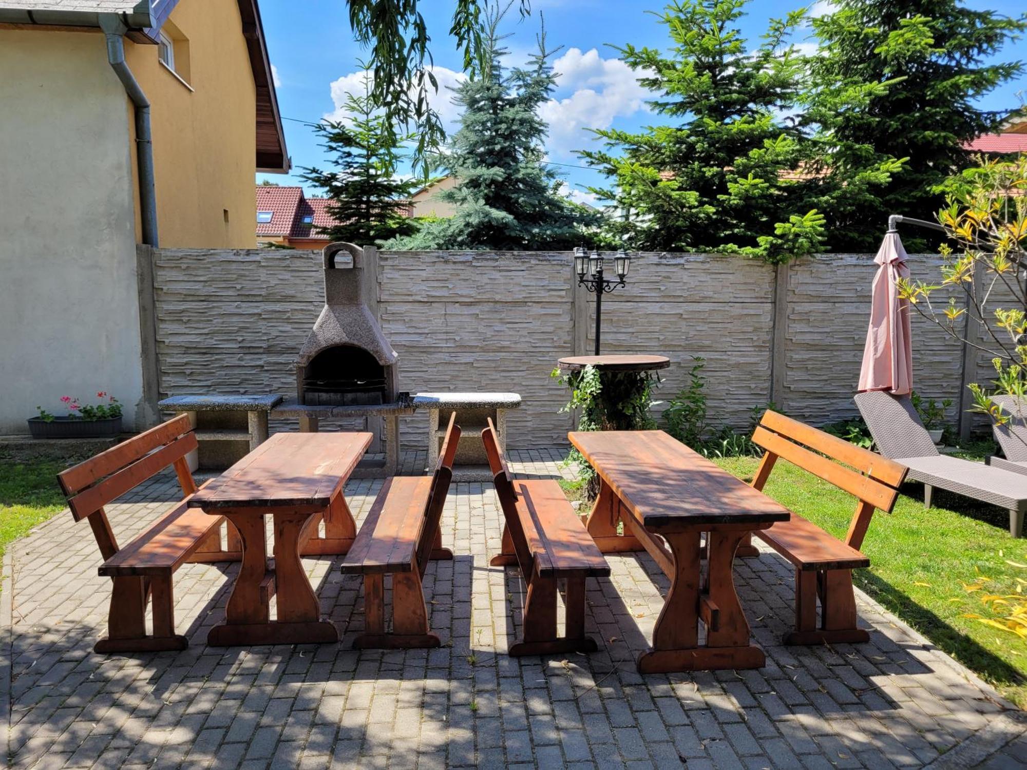 Penzion Korzo Štúrovo Εξωτερικό φωτογραφία